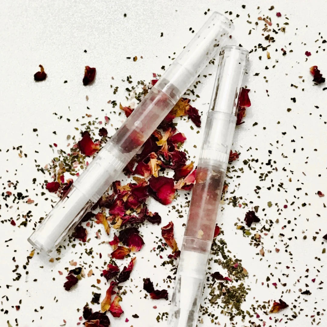 Cuticle oil pen
